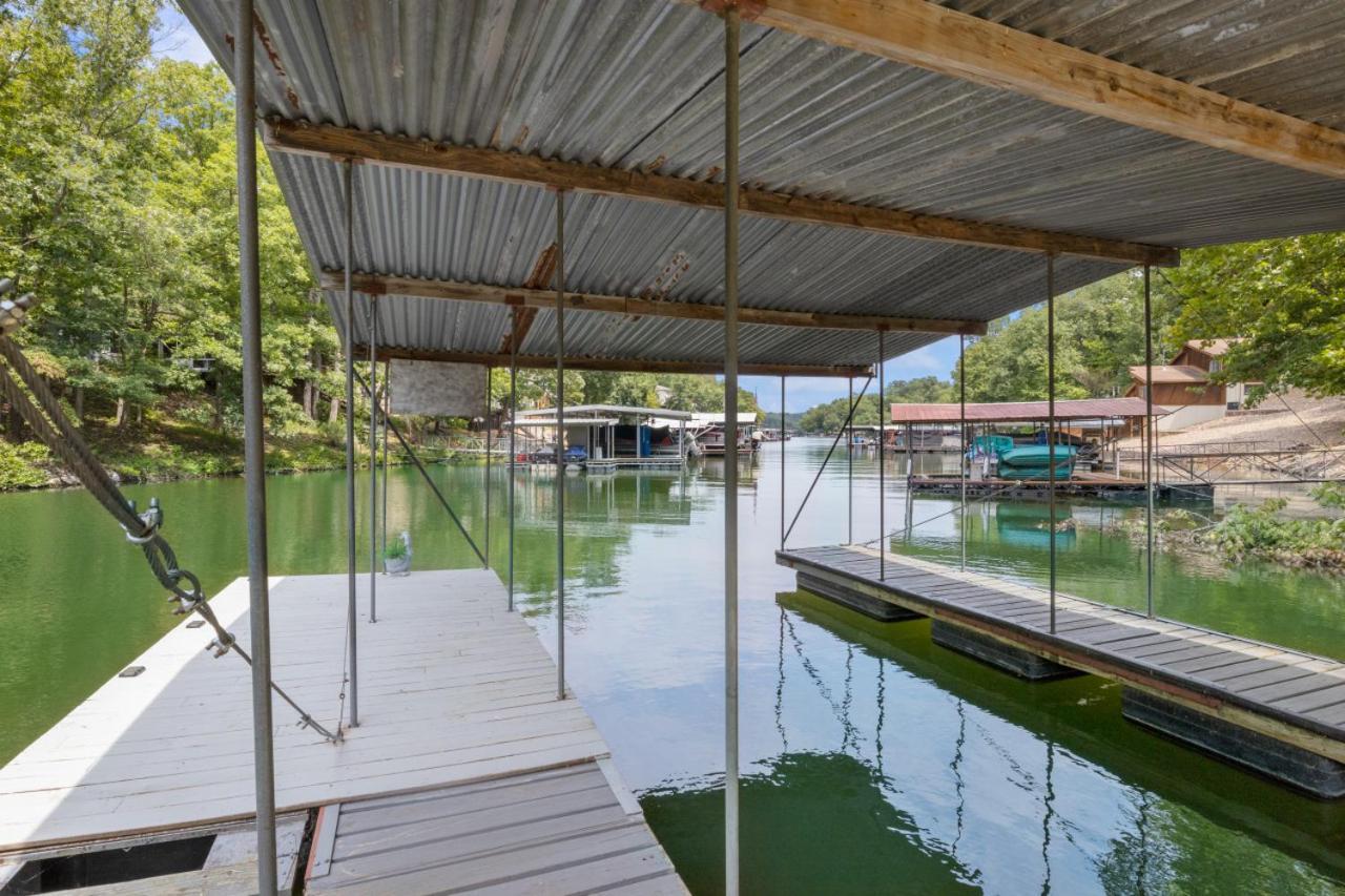 Rock Hollow Retreat, Dock, Firepit Camdenton Ngoại thất bức ảnh