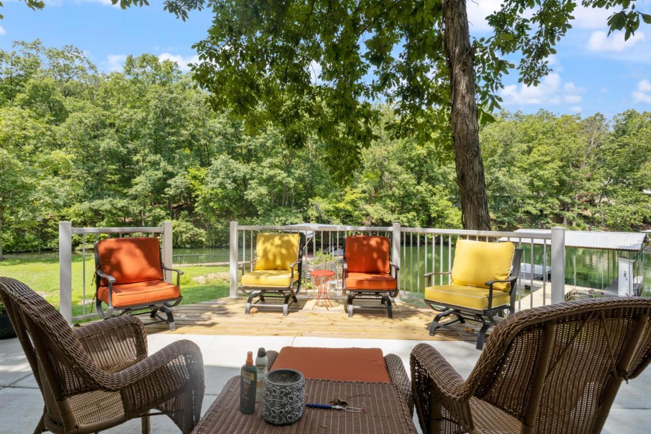 Rock Hollow Retreat, Dock, Firepit Camdenton Ngoại thất bức ảnh